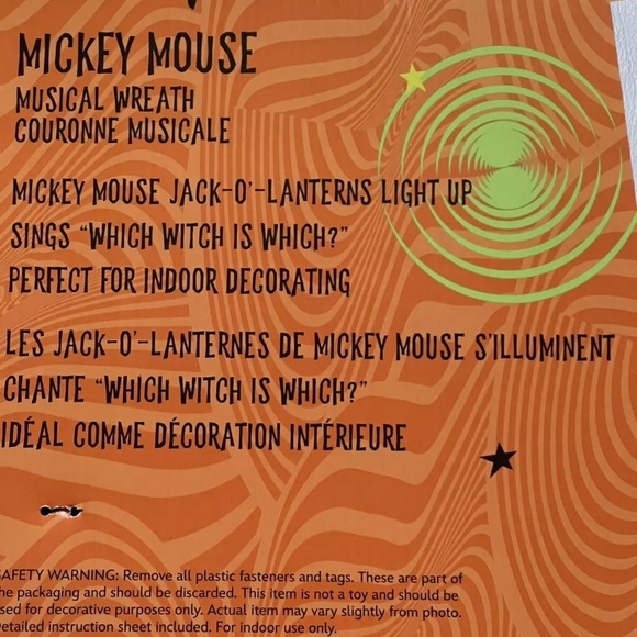 Mickey Mouse Lighted Musical Wreath